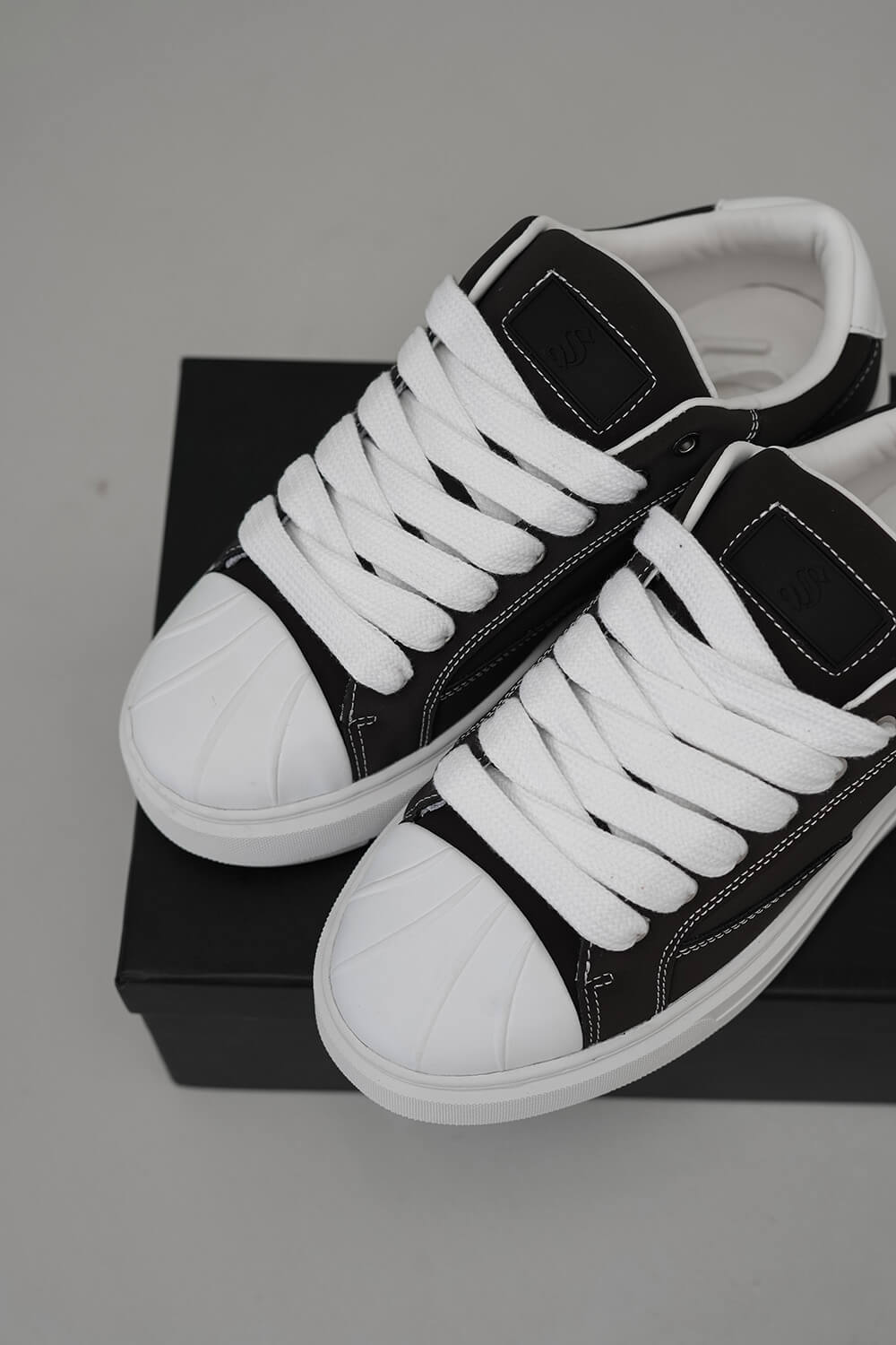 Zapatillas Onyx - Negro/Blanco