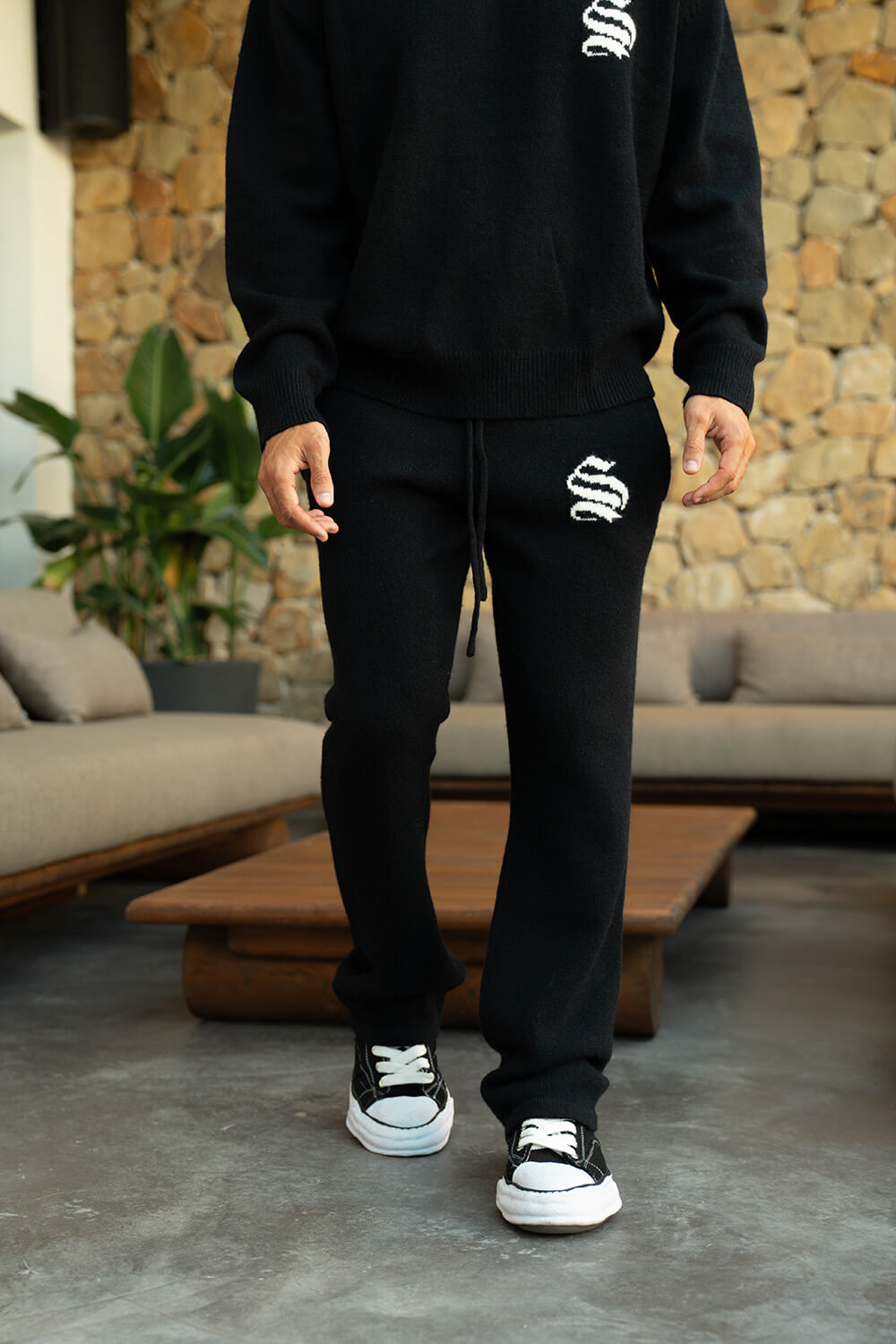 Palais Knitted Joggers - Black