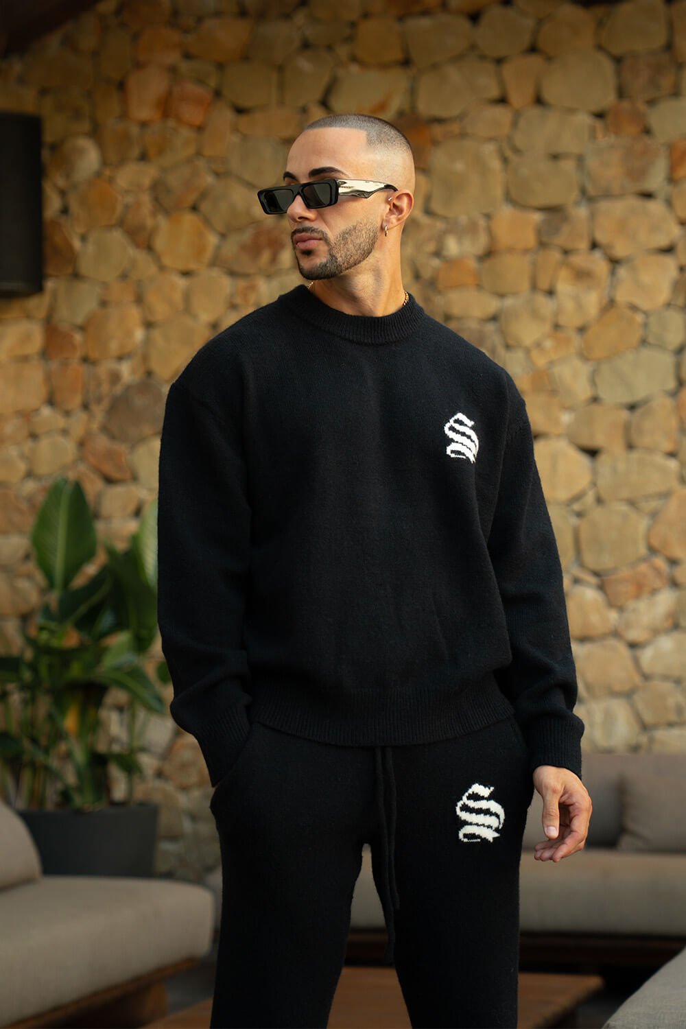 Palais Knitted Sweater - Black