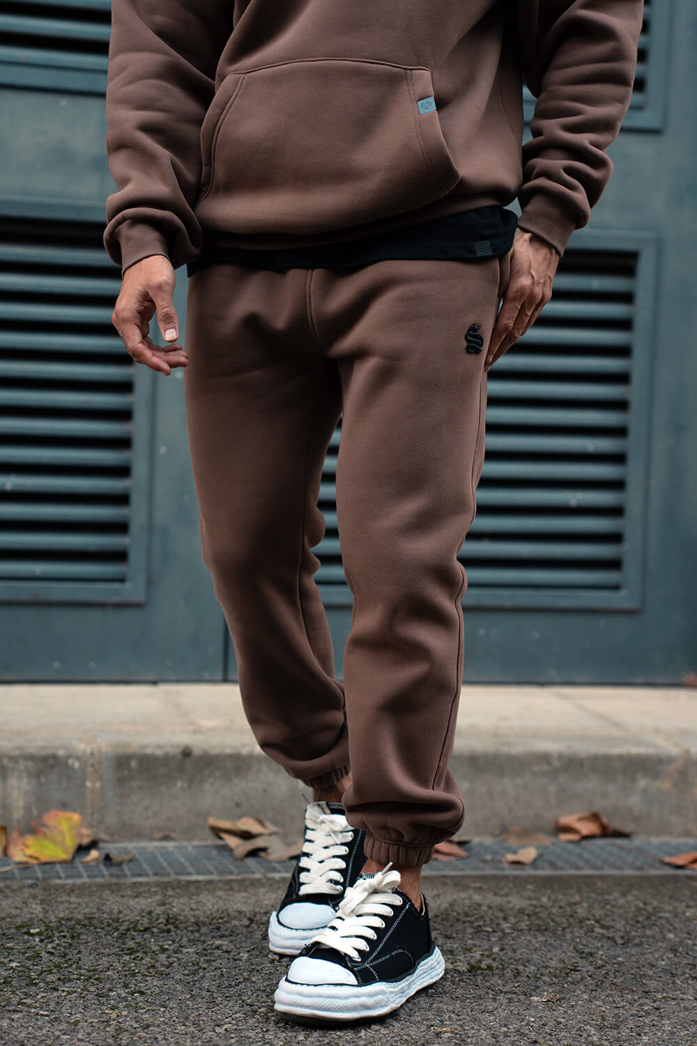 Core Luxe Joggers - Brown
