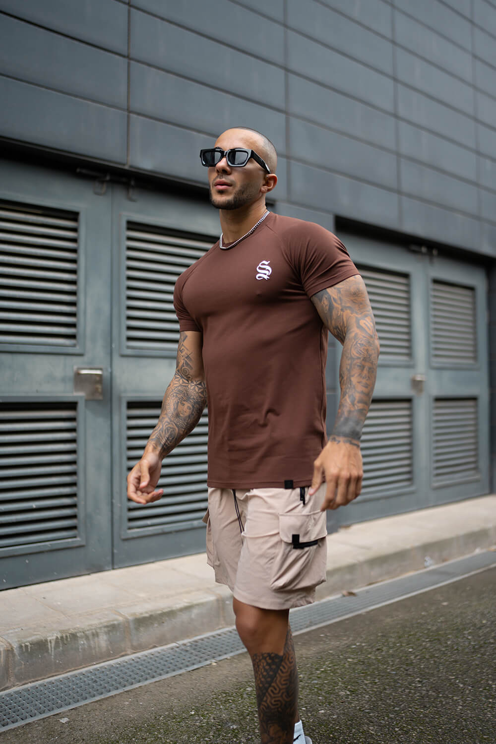 Core Tee - Chocolate