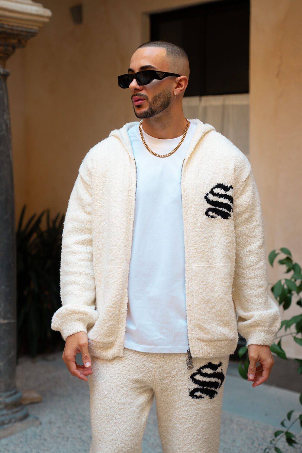 Emblem Knitted Hoodie - Off White