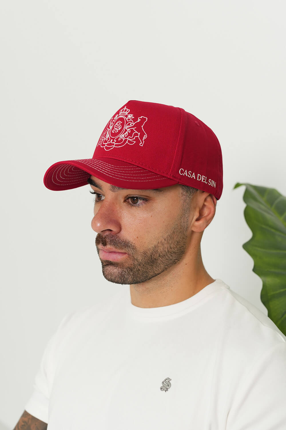 Casa Sin Hat - Red