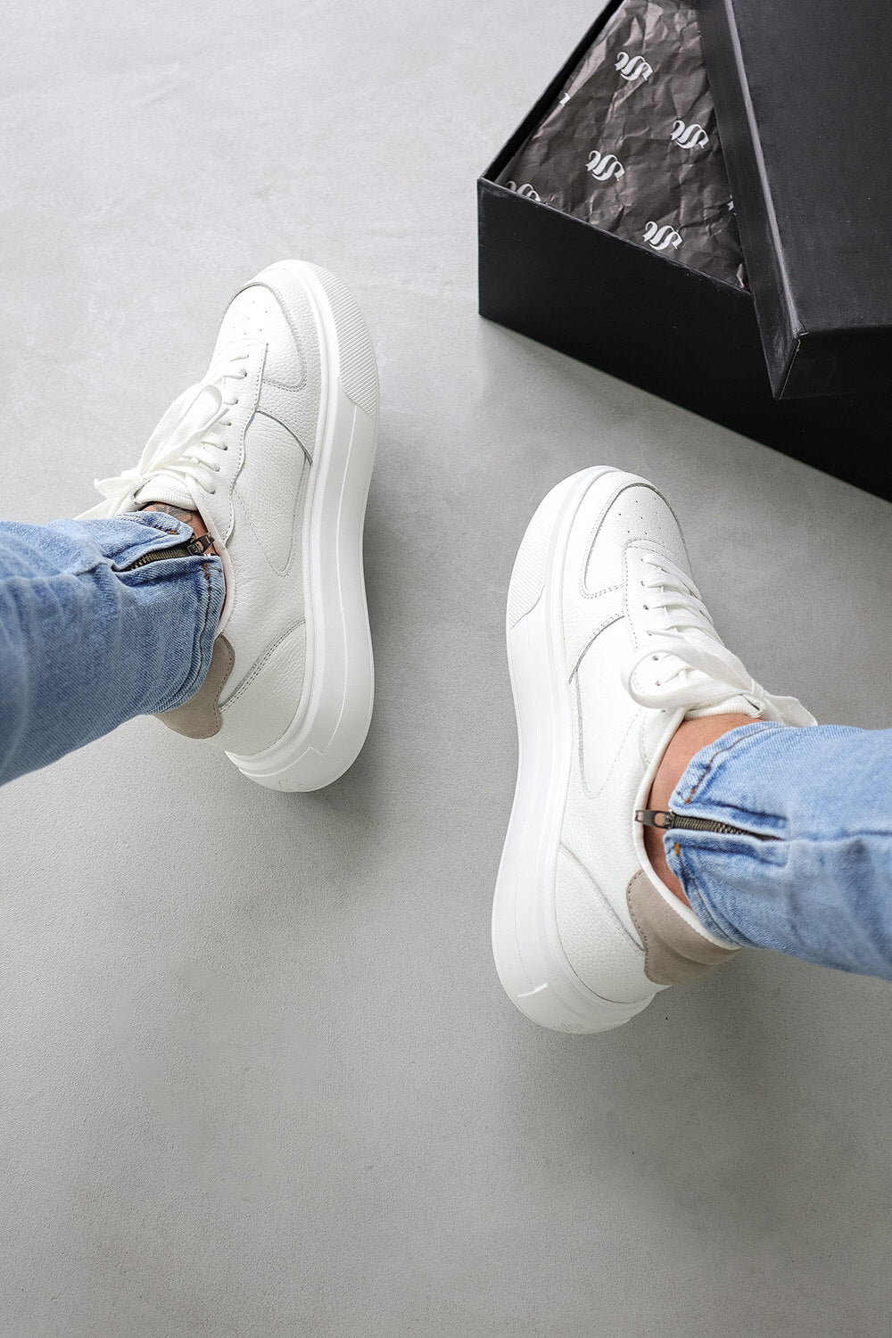 Court Trainers - Triple White