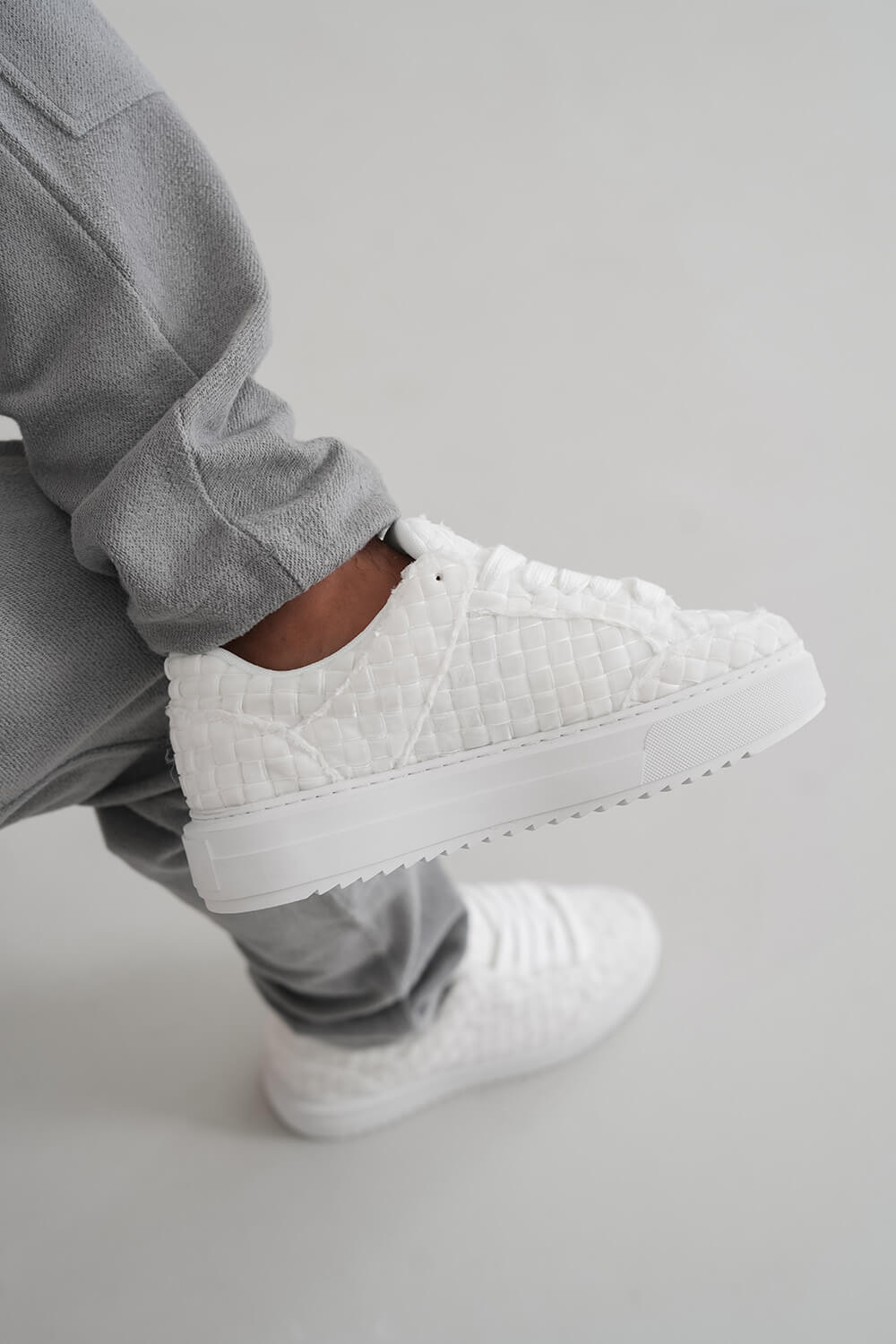 Apex Trainers - White