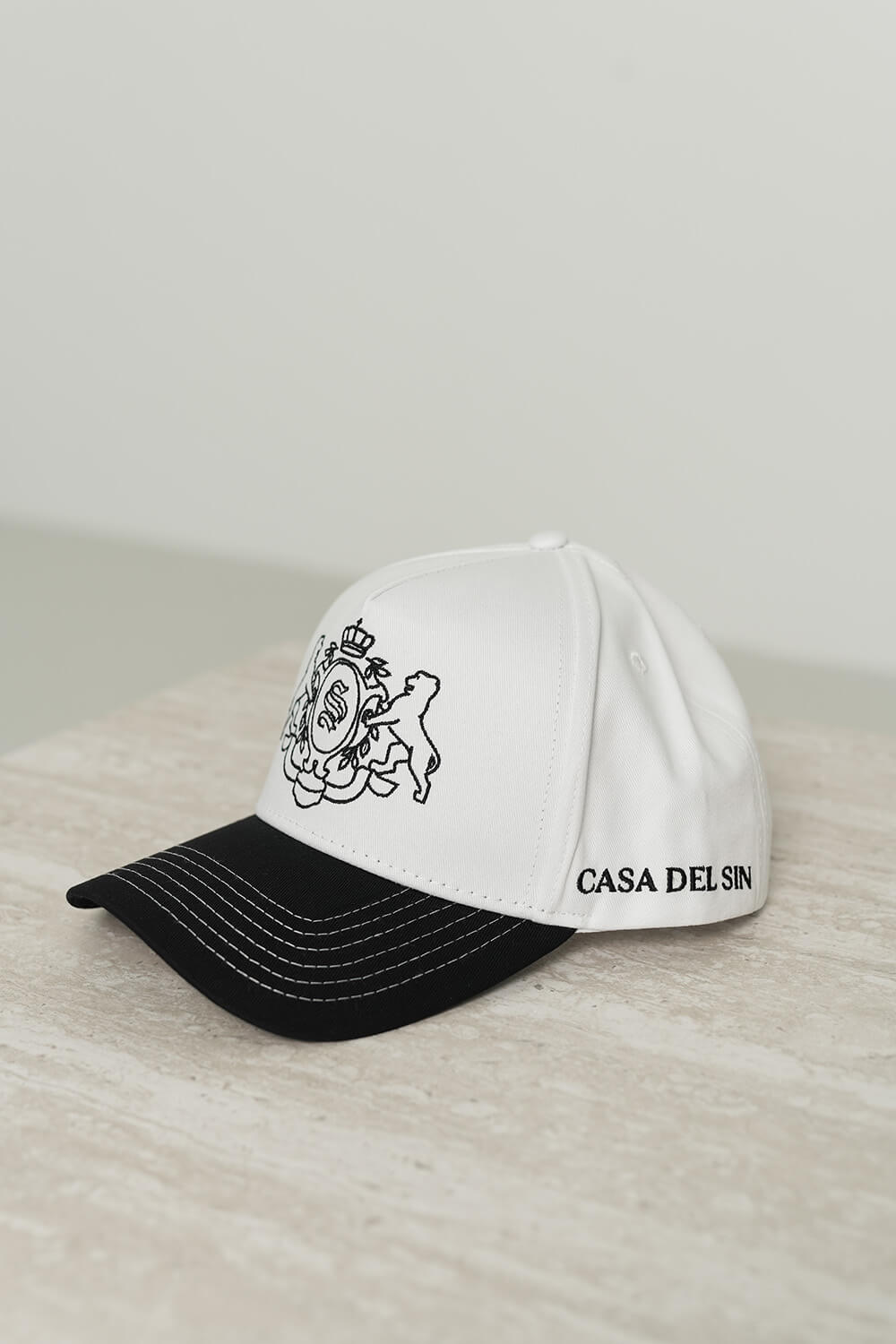 Casa Sin Hat - White