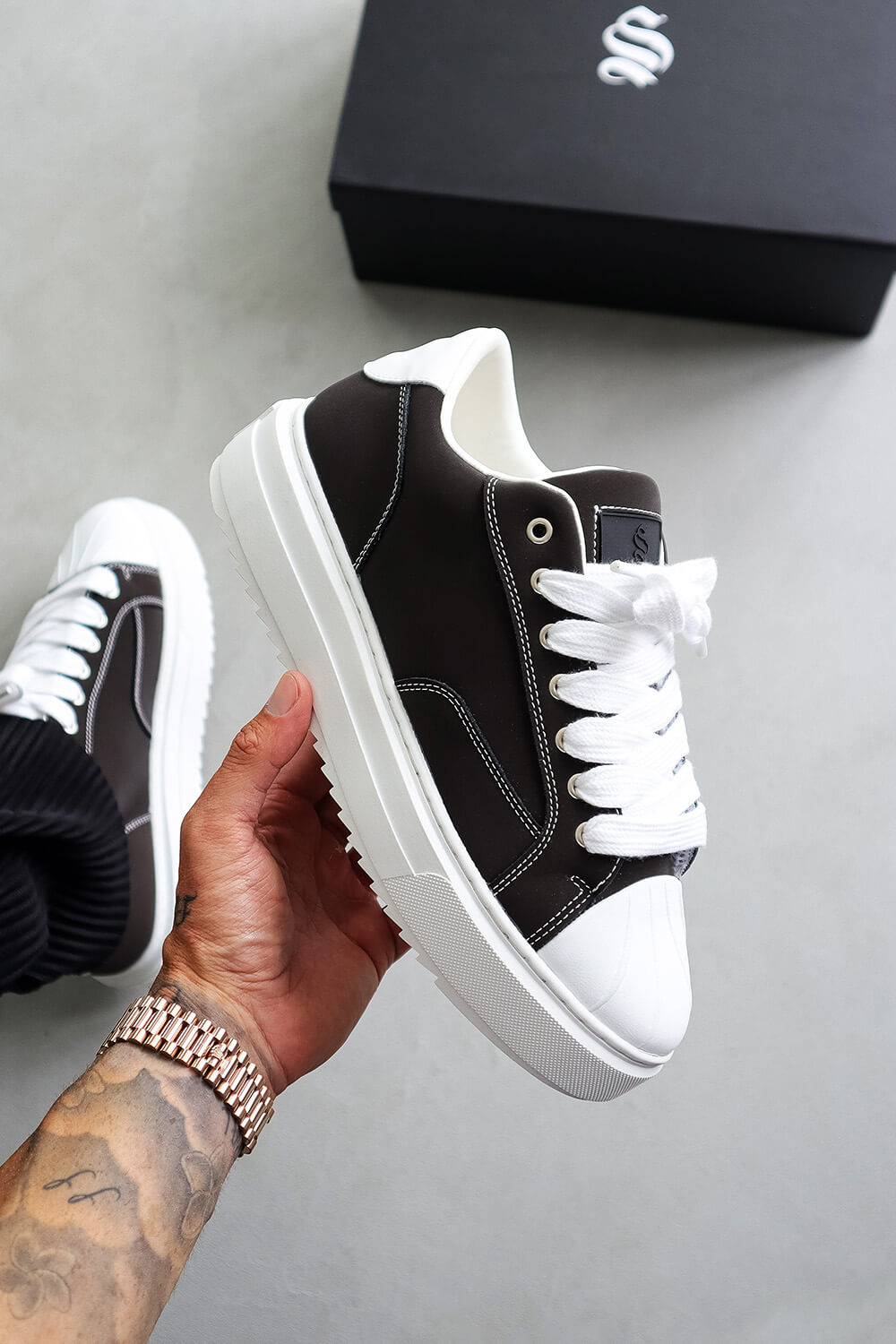 Onyx Trainers - Black/White