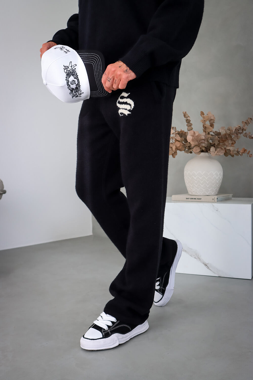 Palais Knitted Joggers - Black