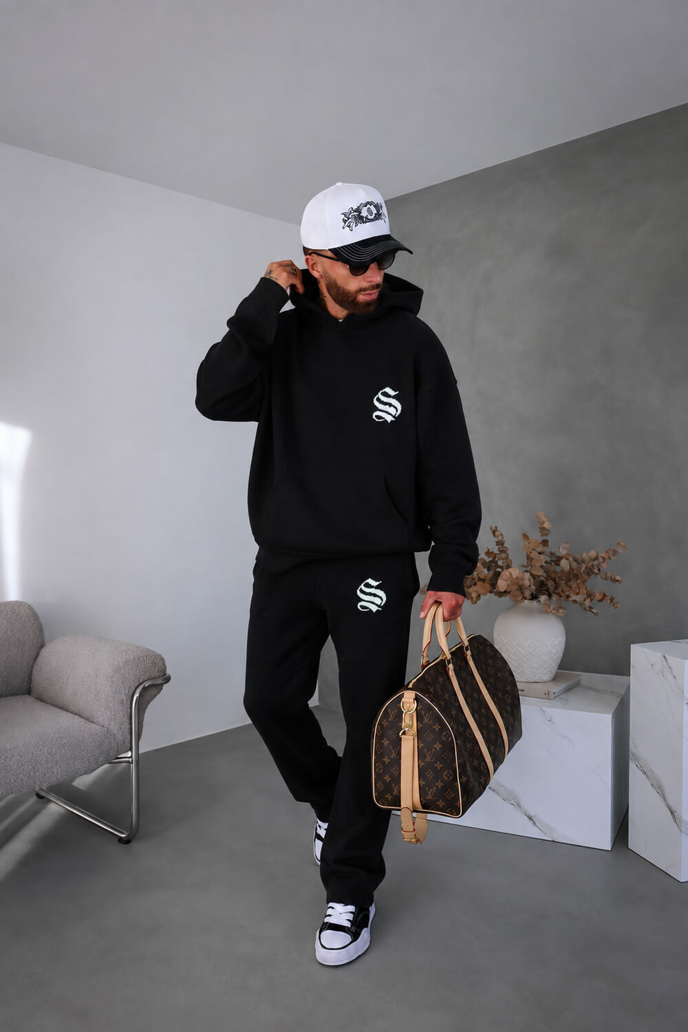 Palais Knitted Hoodie - Black