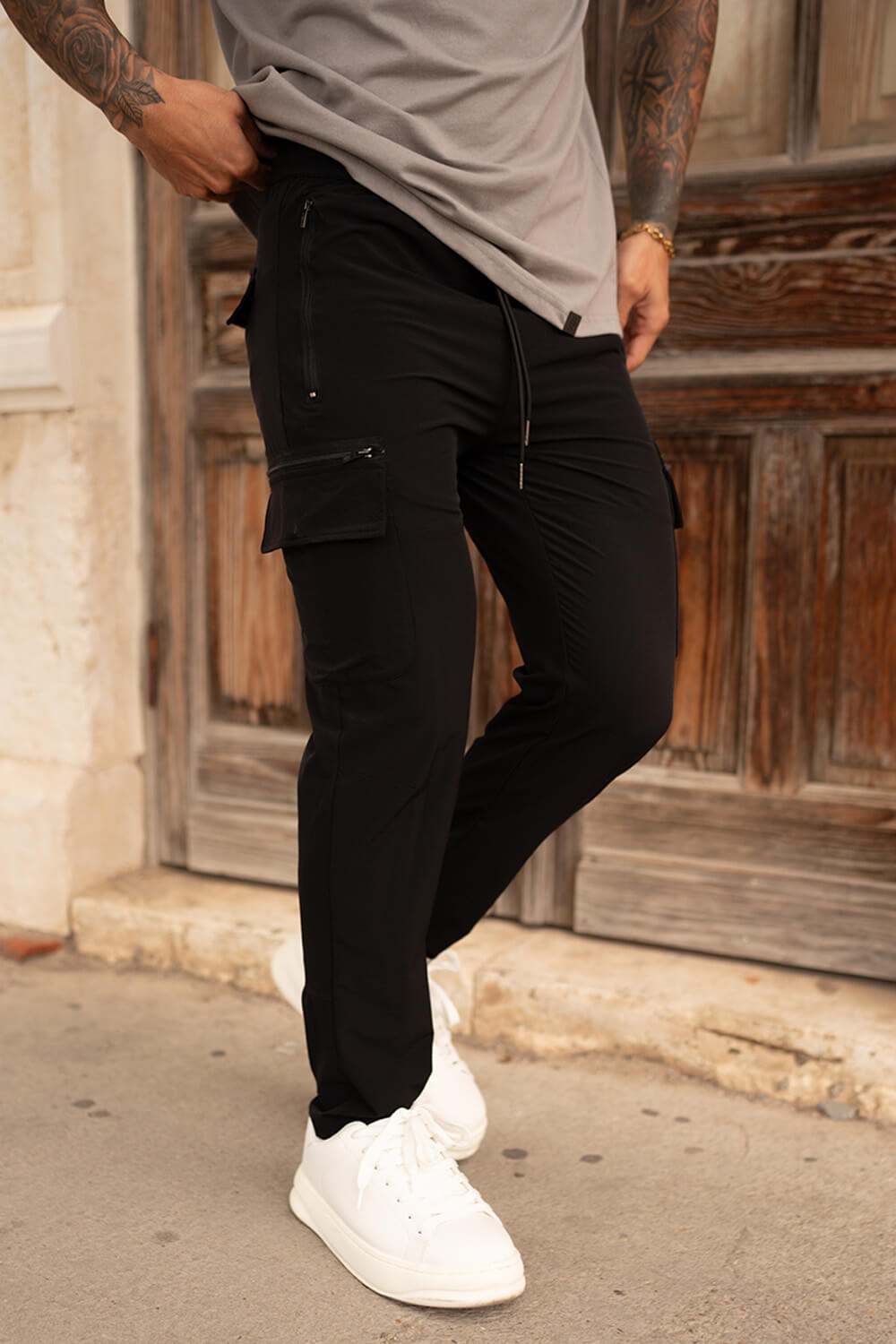 Smart Tech Cargo Pants - Black