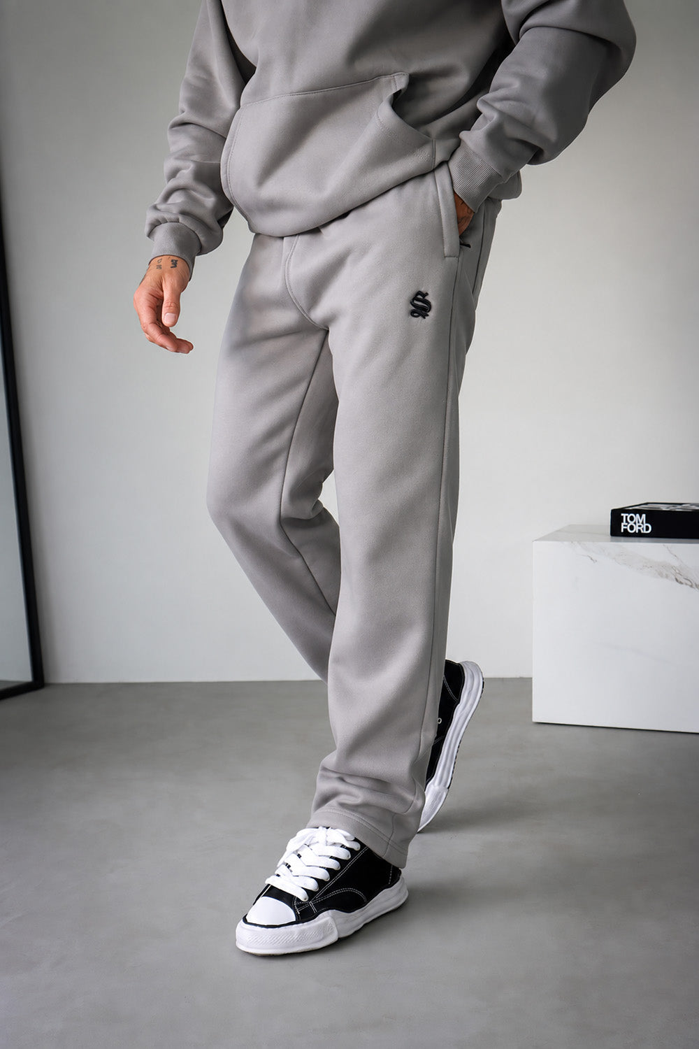 Core Luxe Joggers - Fog