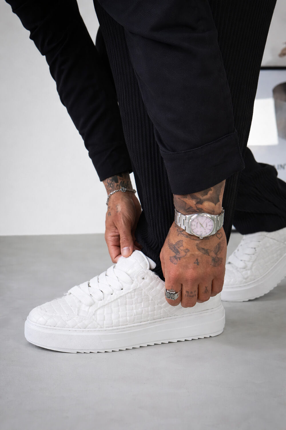 Apex Trainers - White