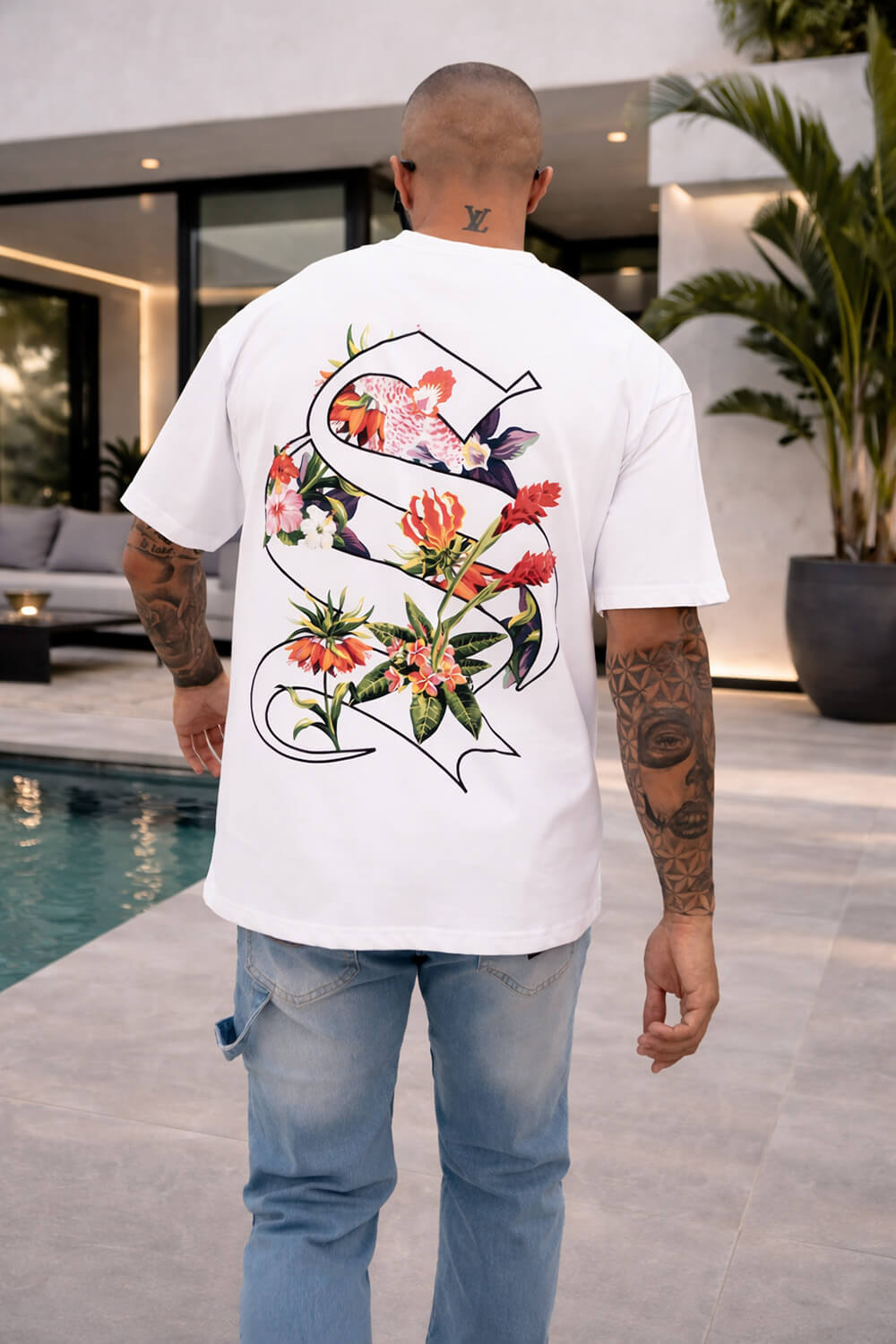 T-Shirt mit tropischem Logo – Weiß