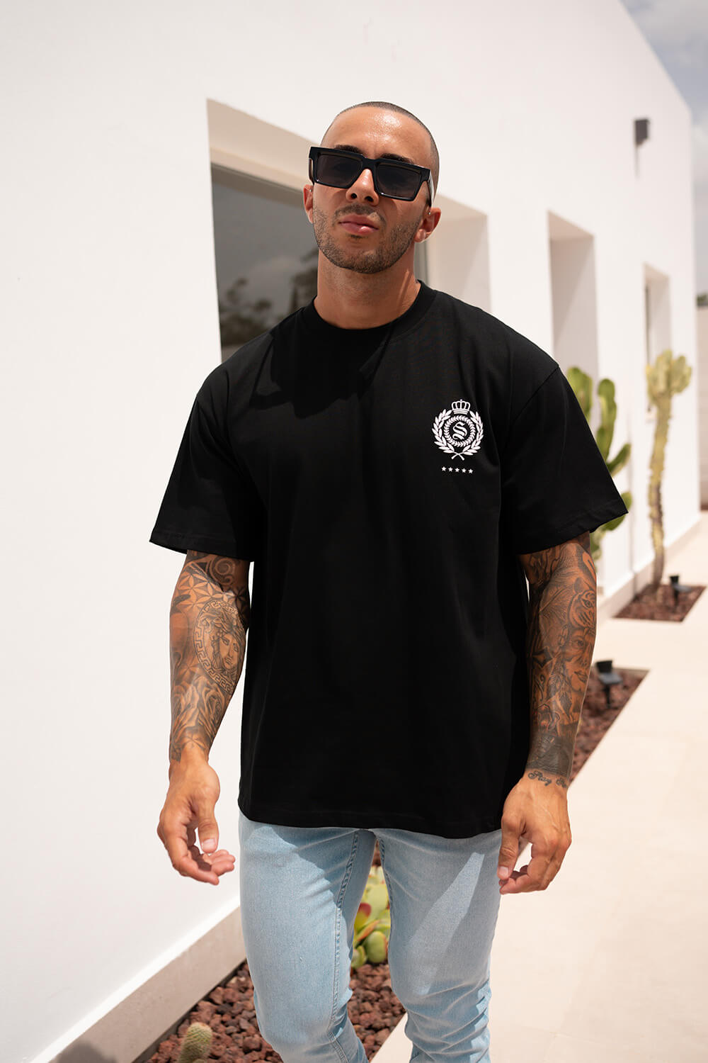 Chateau Crest Tee - Black