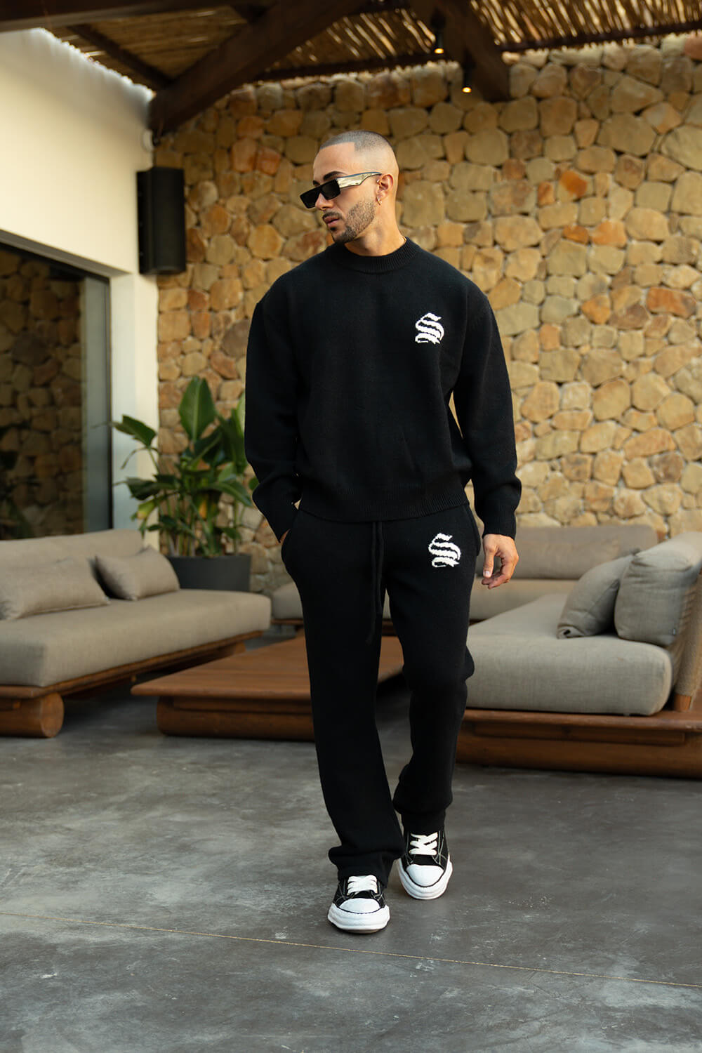 Palais Knitted Sweater - Black