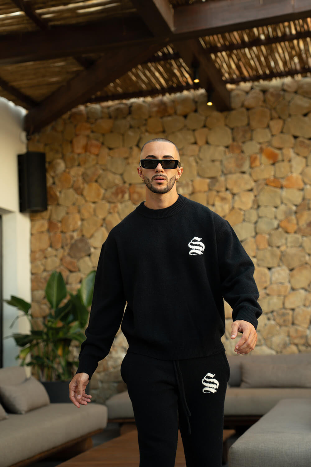 Palais Knitted Sweater - Black