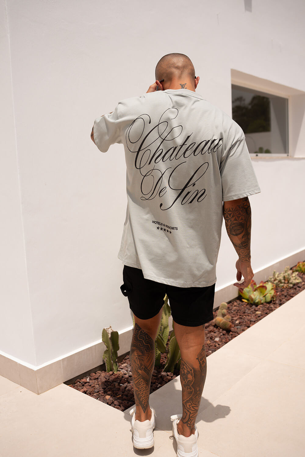 Chateau Crest Tee - Grey