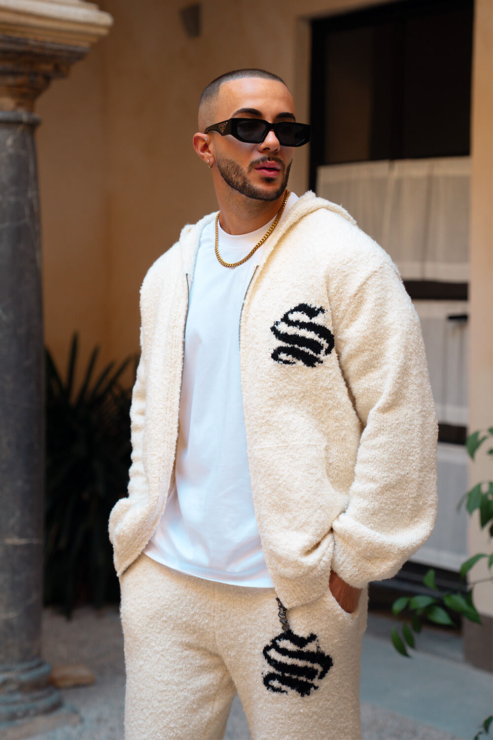 Emblem Knitted Hoodie - Off White
