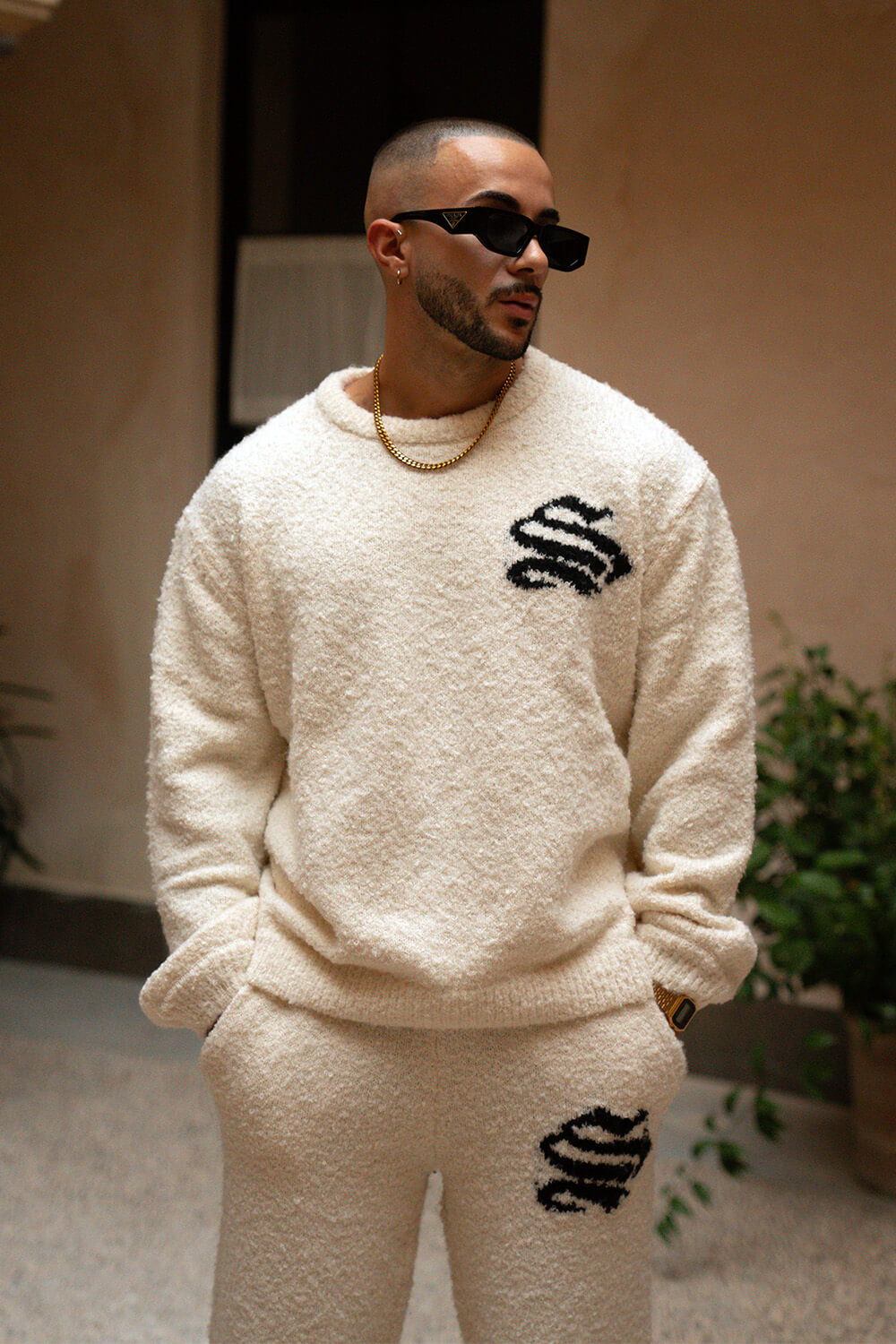 Emblem Knitted Sweater - Off White