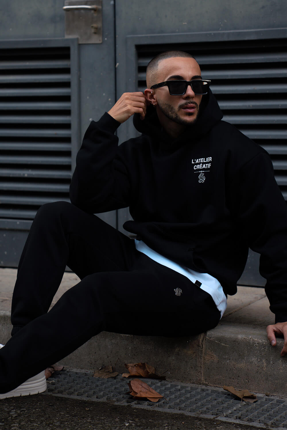 Atelier Circle Hoodie - Black