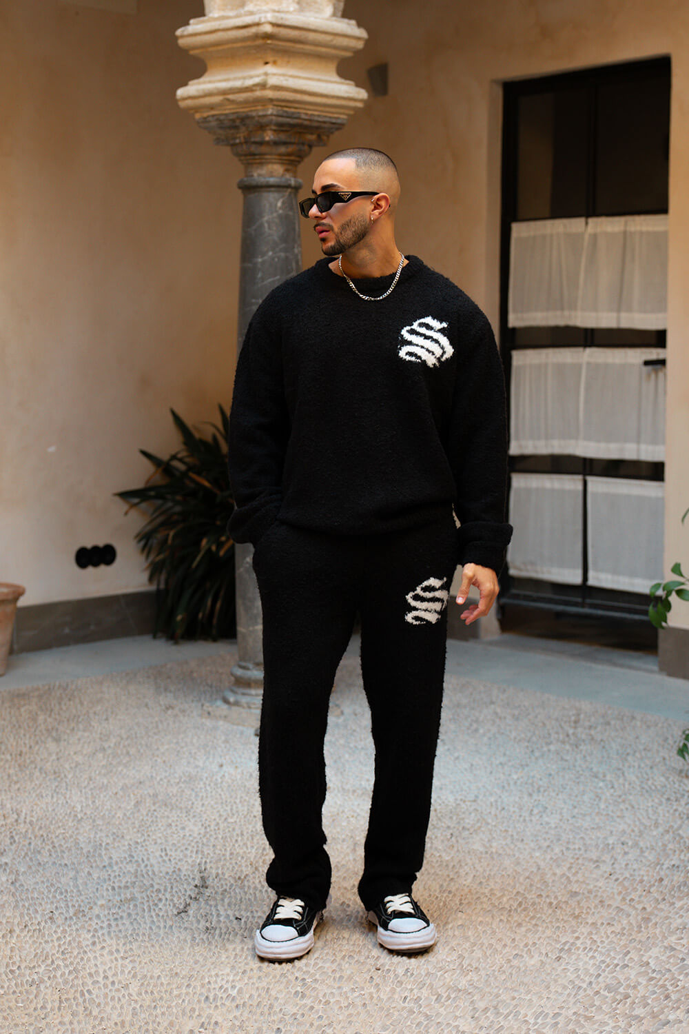 Emblem Knitted Sweater - Black