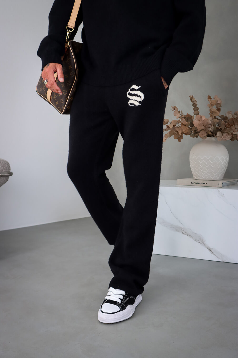 Palais Knitted Joggers - Black