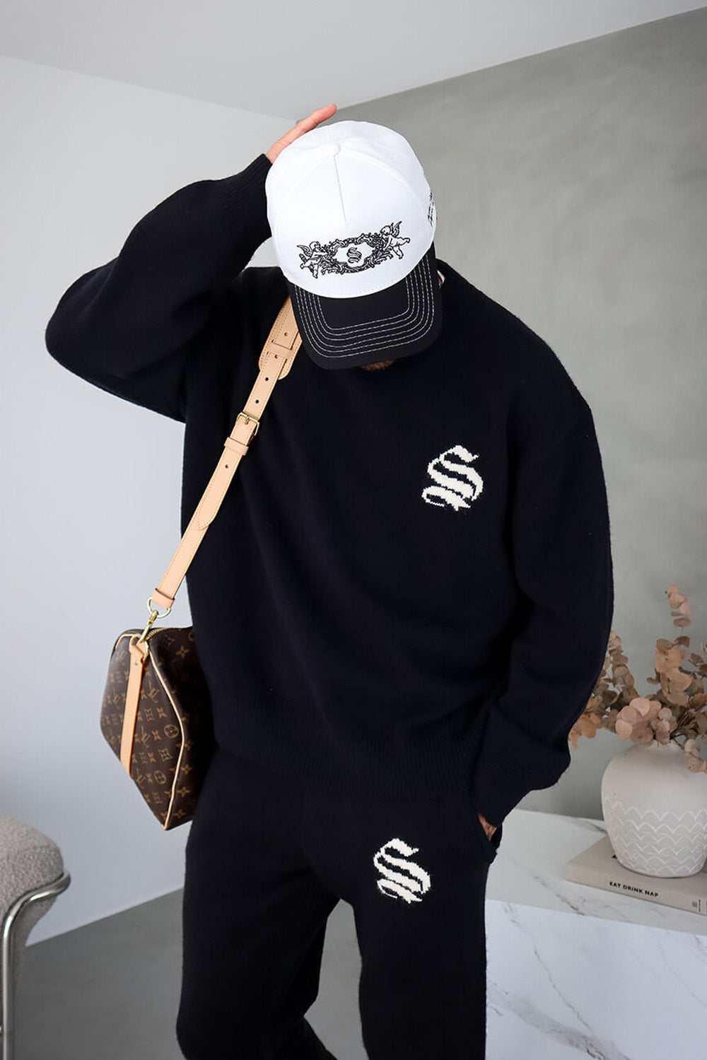Palais Knitted Sweater - Black