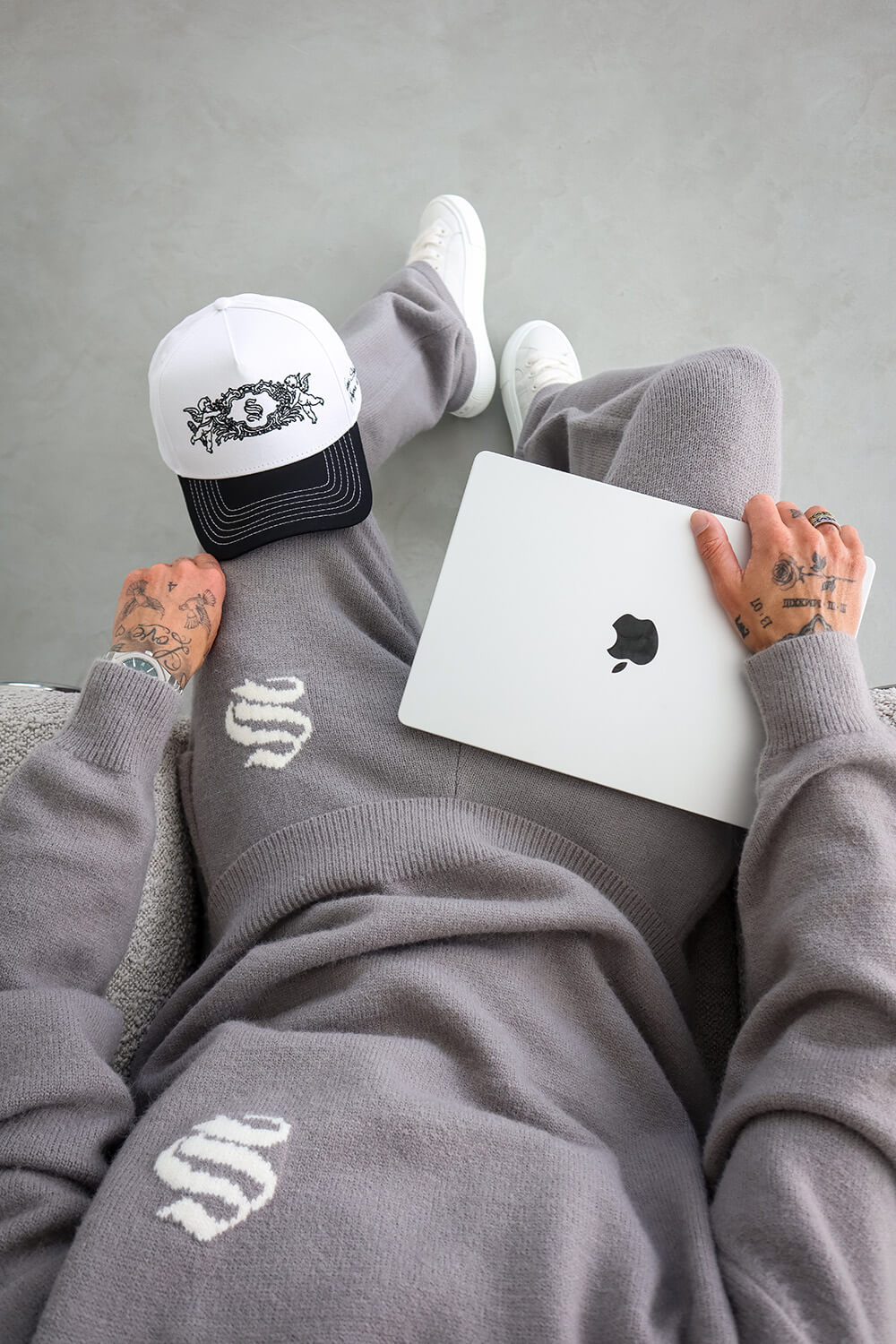 Palais Knitted Sweater - Grey