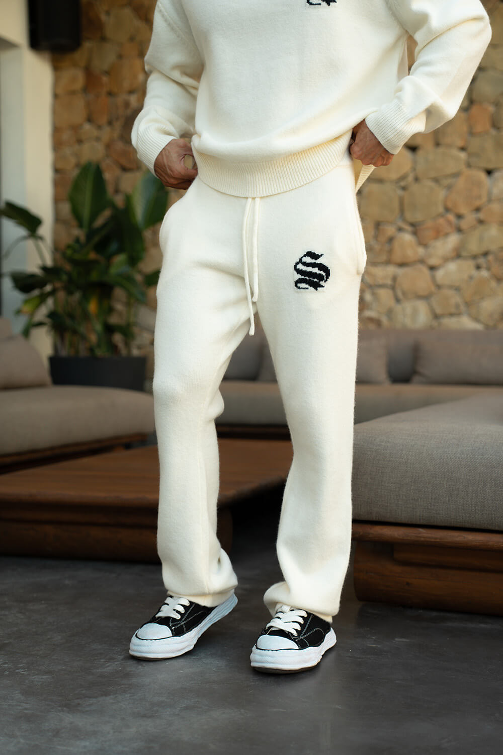 Palais Knitted Joggers - Off White