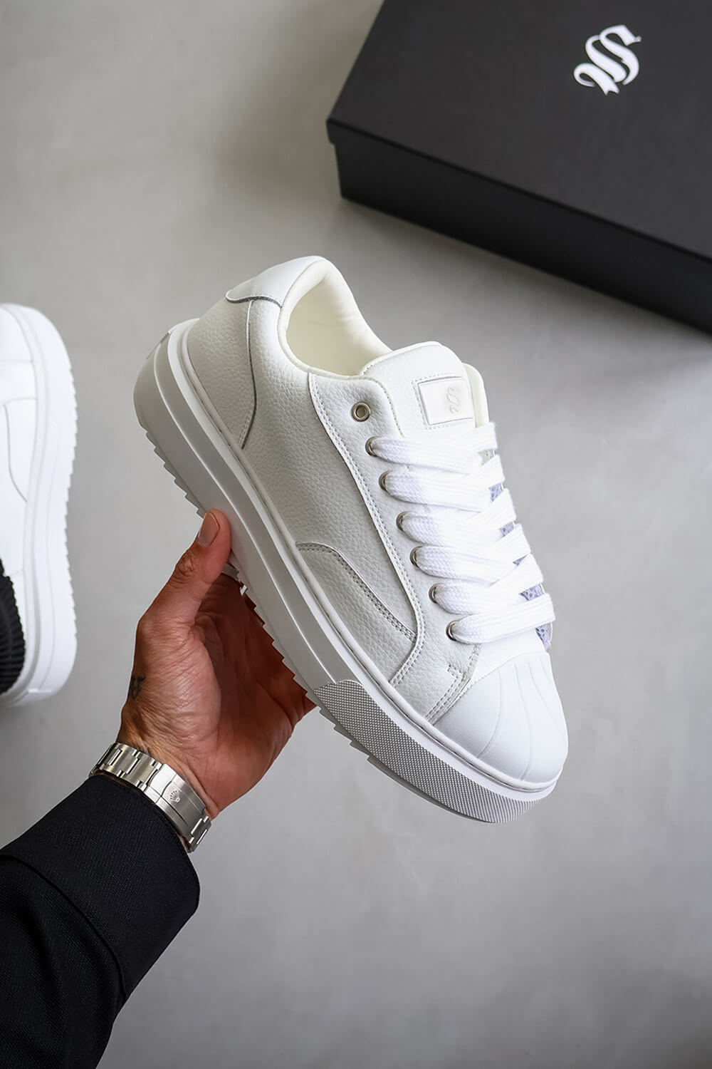Onyx Trainers - White/White